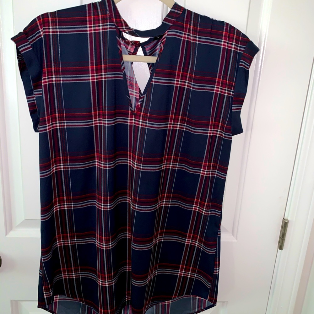 Plaid rolled sleeve choker top